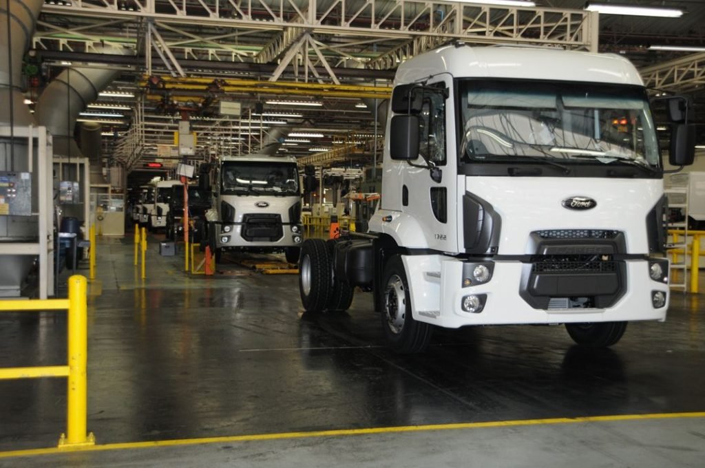 Ford deixa de atuar no segmento de caminhões na América do Sul