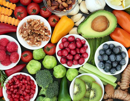 Nutricionista elenca dicas para manter a alimentação equilibrada