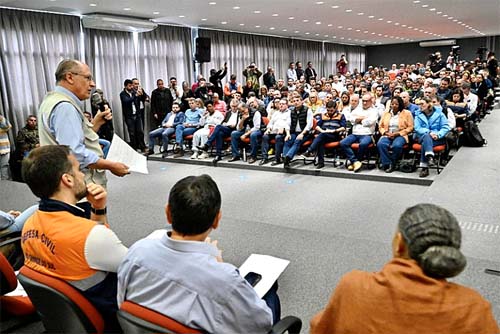 Auxílio a municípios gaúchos já totaliza R$ 741 milhões, afirma Alckmin