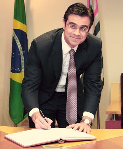 Rodrigo Garcia assume Secretaria de Estado da Habitação