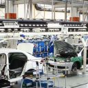 Sobe a produção de veículos