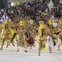 Escolas de samba do Carnaval santista brilham na passarela Dráuzio da Cruz