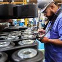 Parceria entrega soluções fabricadas com aço com baixa emissão de CO₂