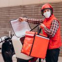 Federação lança guia para empresários trocarem iFood pela concorrência